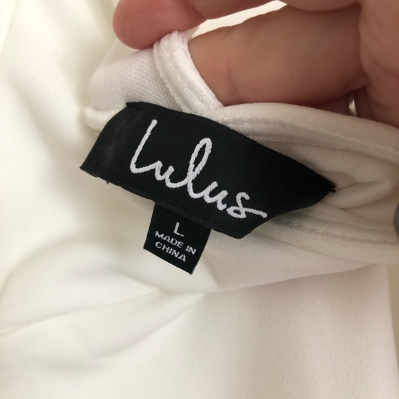 Lulus white strappy back one shoulder jumpsuit NWT - Picture 4 of 4